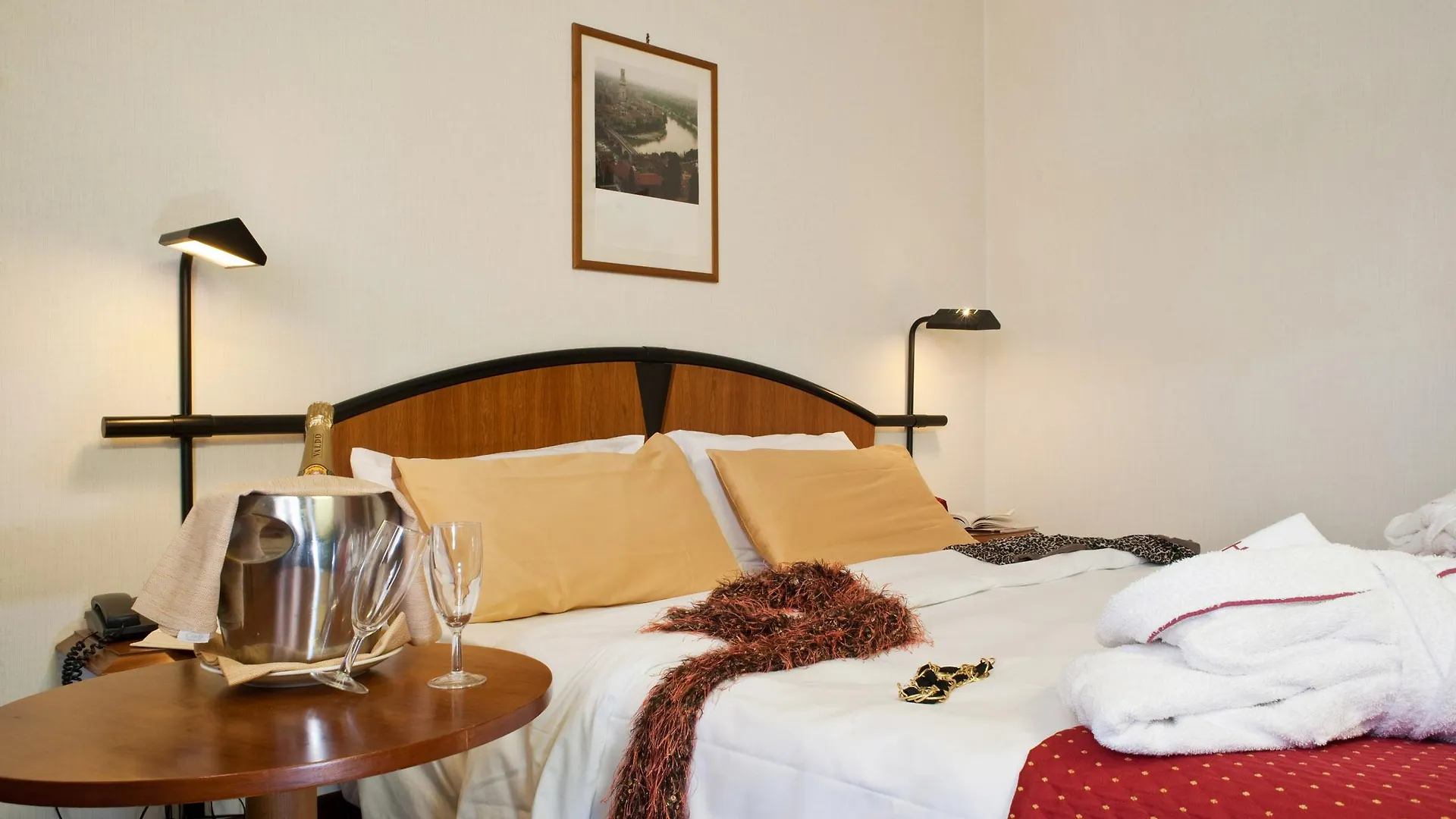 Cavallo Hotel Verona Est