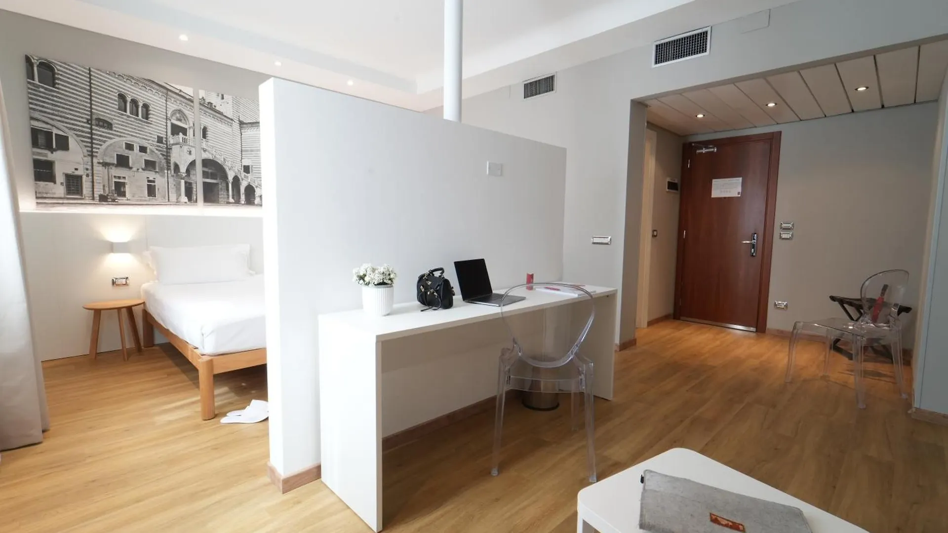 Cavallo Hotel Verona Est