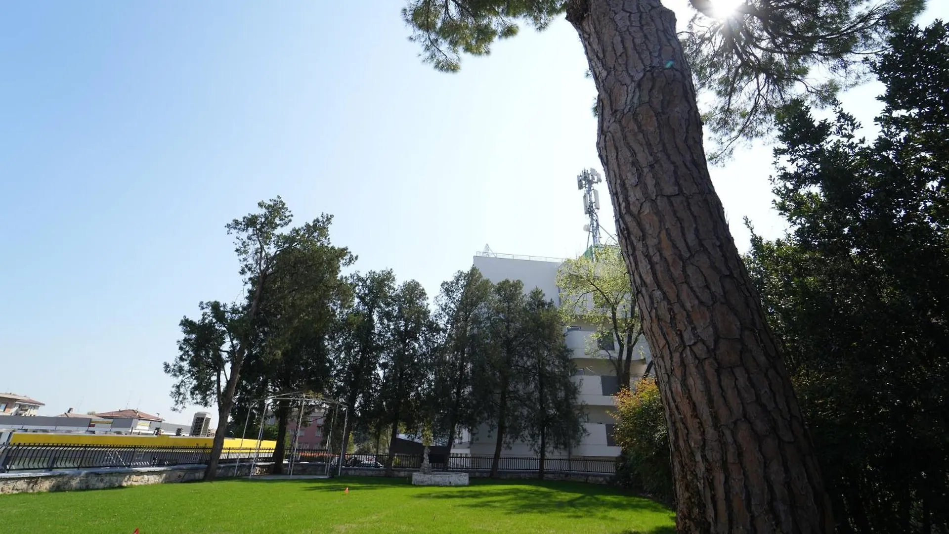 Cavallo Hotel Verona Est 4*,