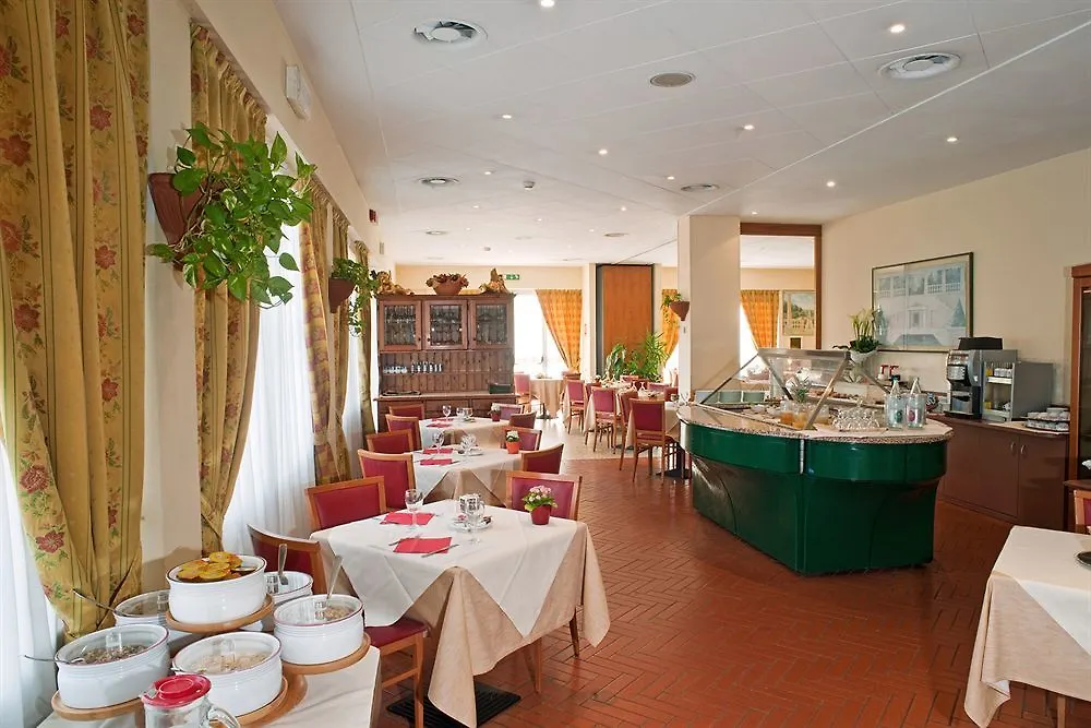 Cavallo Hotel Verona Est